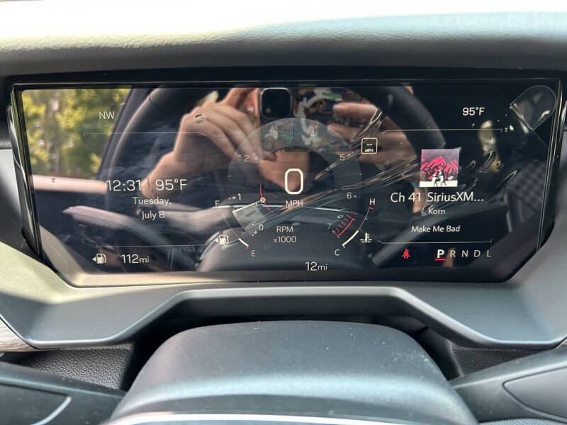 2025 GMC Acadia Denali