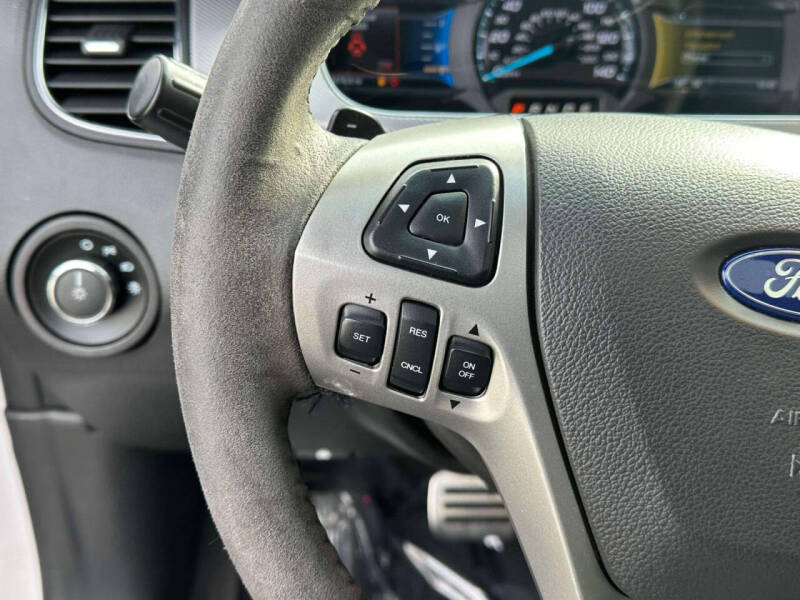 2018 Ford Taurus SHO