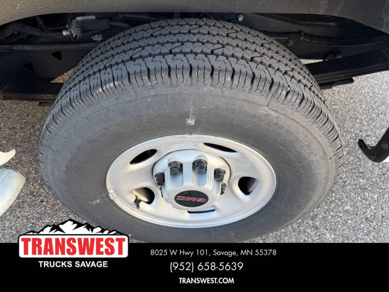 2024 GMC Savana 2500