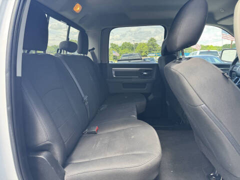 2020 RAM 1500 Classic Warlock