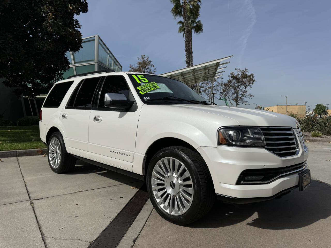 2015 Lincoln Navigator for sale at Got Cars in Downey, CA