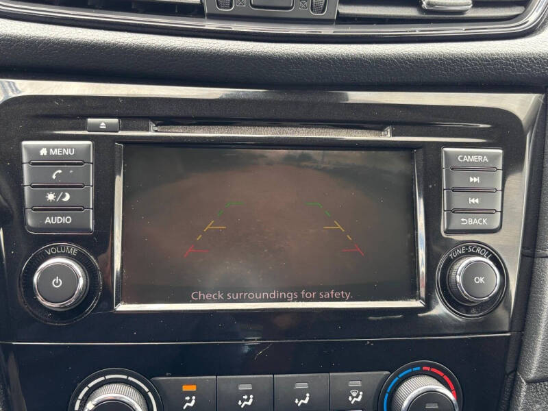 2019 Nissan Rogue S
