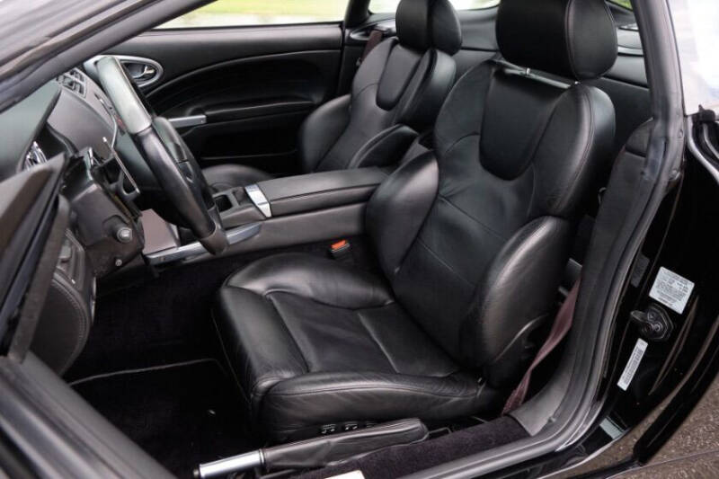 2003 Aston Martin Vanquish