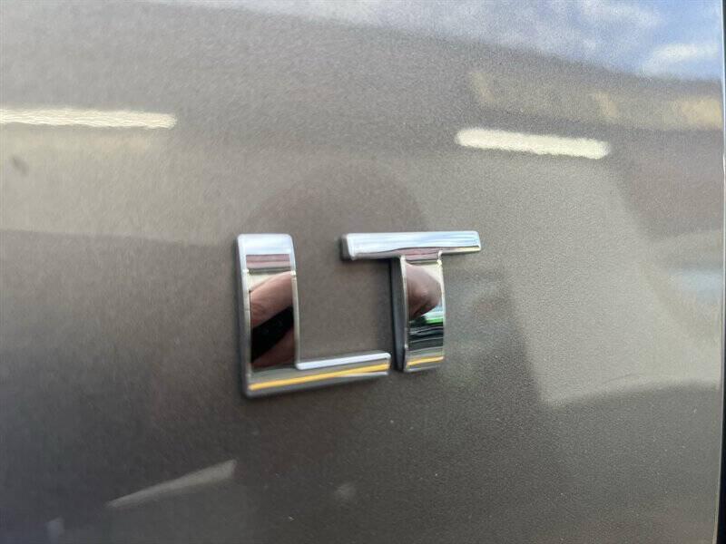 2012 Chevrolet Suburban LT