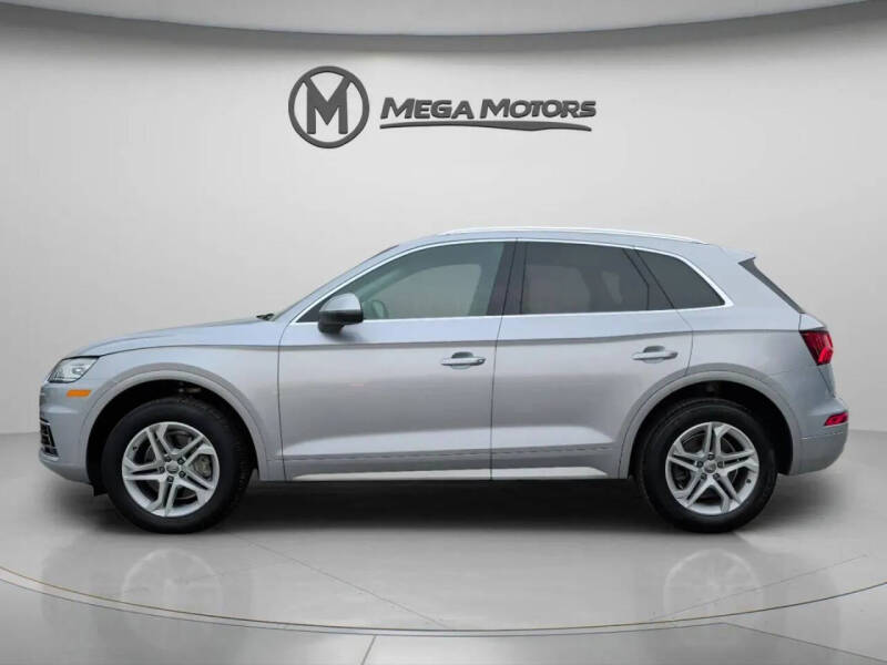 2019 Audi Q5 quattro Premium 45 TFSI