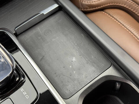 2022 Volvo XC90 Recharge T8 Inscription 7P