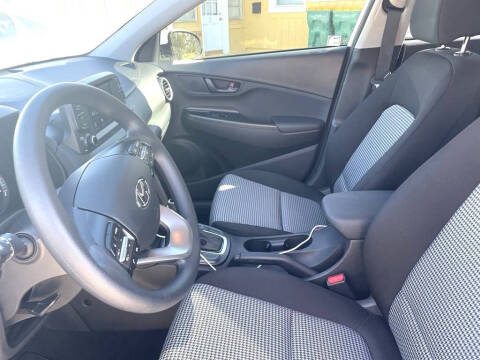 2021 Hyundai Kona SE