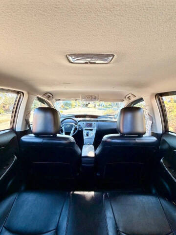 2013 Toyota Prius Three