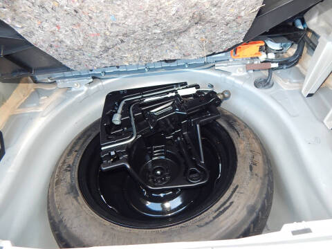 2014 Toyota Prius Three