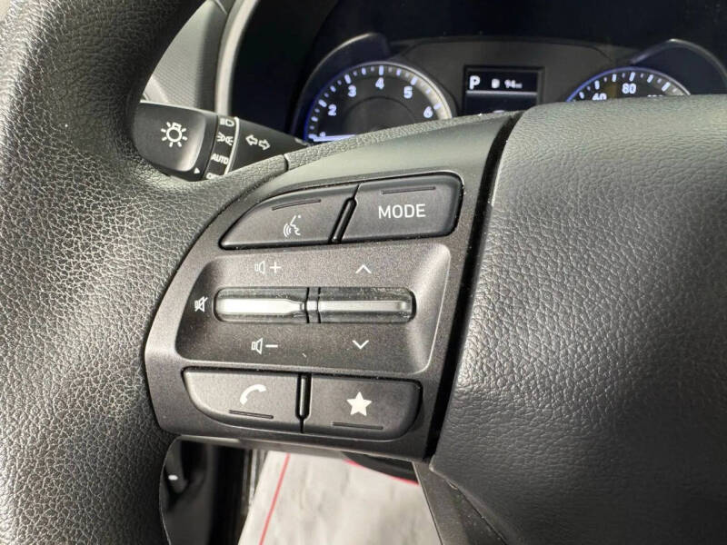 2022 Hyundai Kona SE