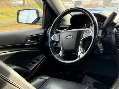 2019 Chevrolet Suburban LT