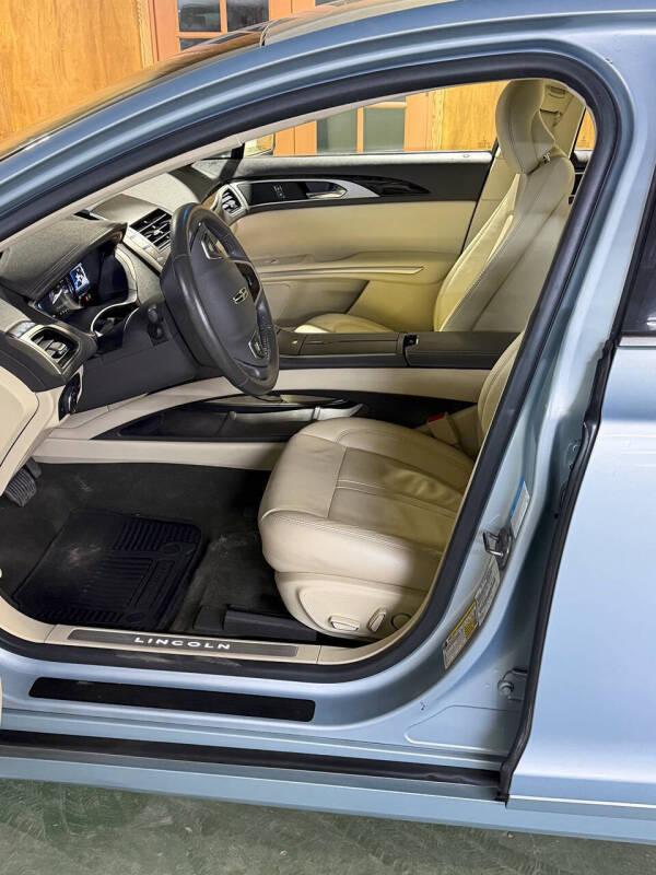 2013 Lincoln MKZ Hybrid