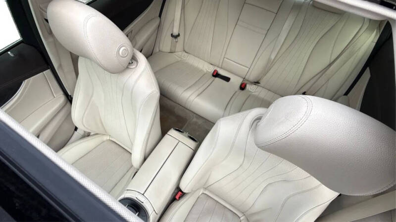 2018 Mercedes-Benz E-Class E 300