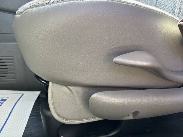 2025 Chevrolet Express 2500