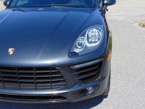 2017 Porsche Macan