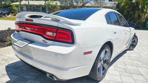 2012 Dodge Charger R/T Max