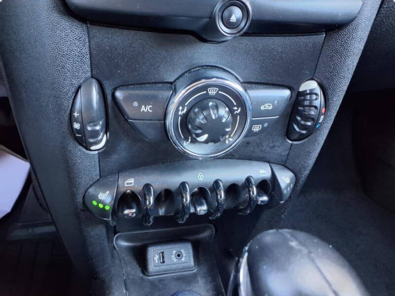 2013 MINI Hardtop Cooper