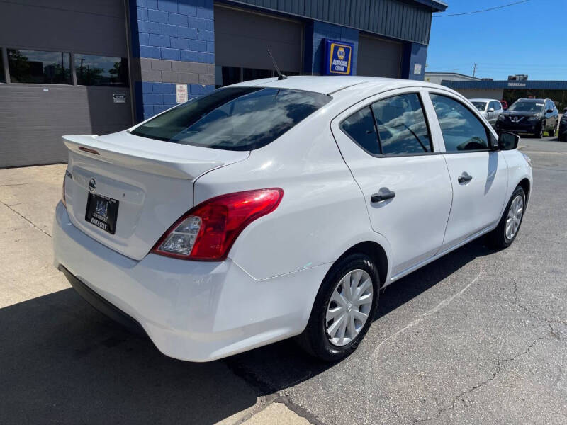 2018 Nissan Versa S