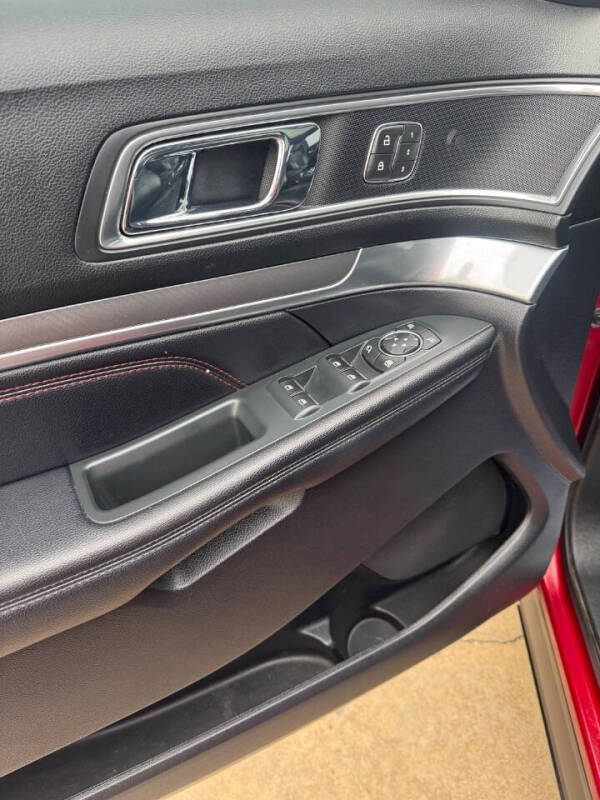 2019 Ford Explorer Sport