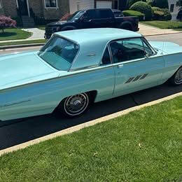 1963 Ford Thunderbird