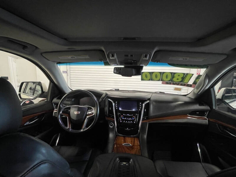 2015 Cadillac Escalade Premium