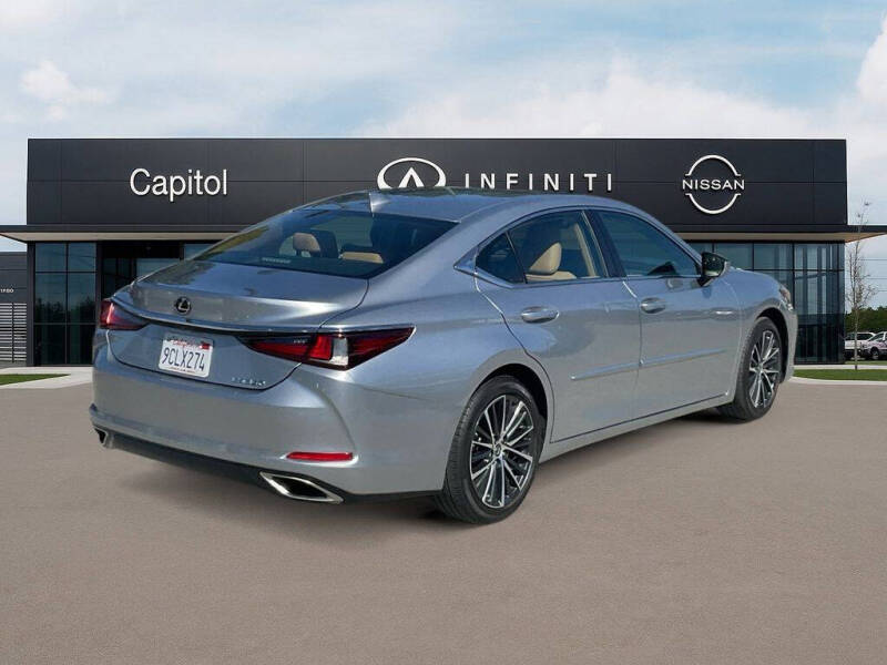 2022 Lexus ES 350