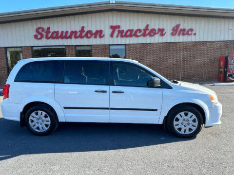 2014 Dodge Grand Caravan for sale at STAUNTON TRACTOR INC in Staunton VA