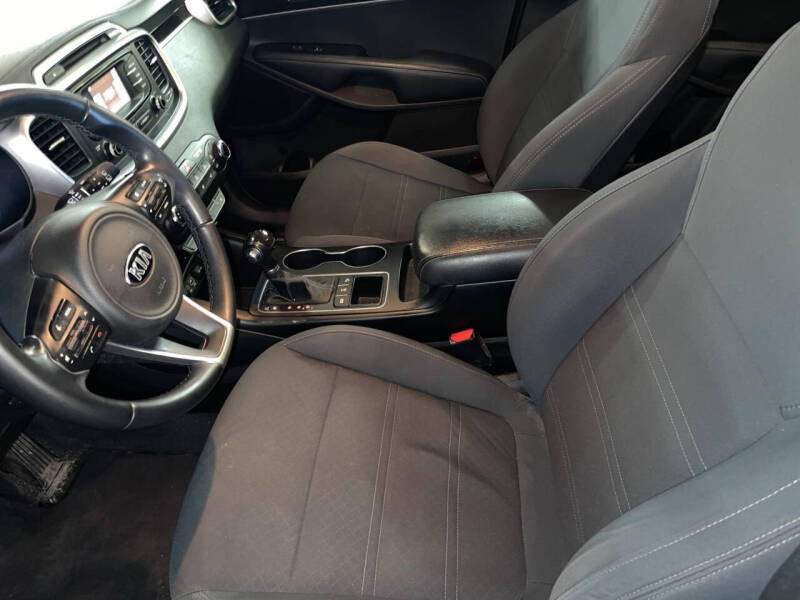 2016 Kia Sorento LX V6