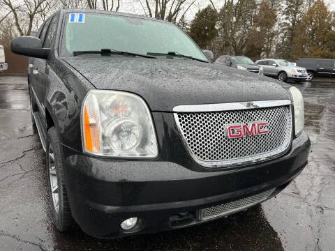2011 GMC Yukon XL for sale at GREAT DEALS ON WHEELS in Michigan City IN