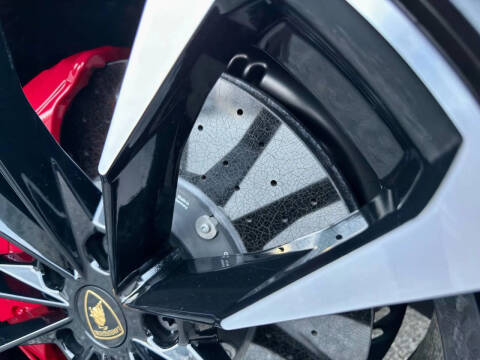 2024 Lamborghini Urus S