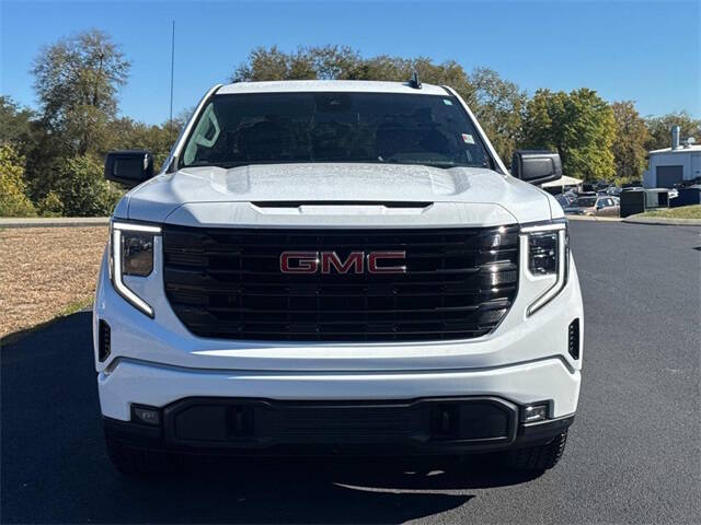 Used 2024 GMC Sierra 1500 Elevation with VIN 3GTUUCED5RG161035 for sale in Columbia, TN