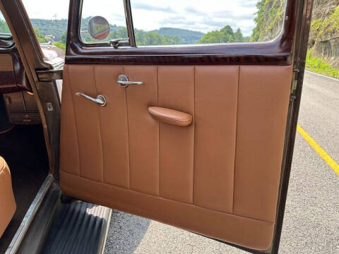 1941 Packard 110 Business Coupe