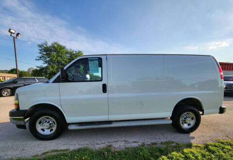 2023 Chevrolet Express 2500