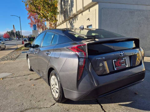 2017 Toyota Prius Two