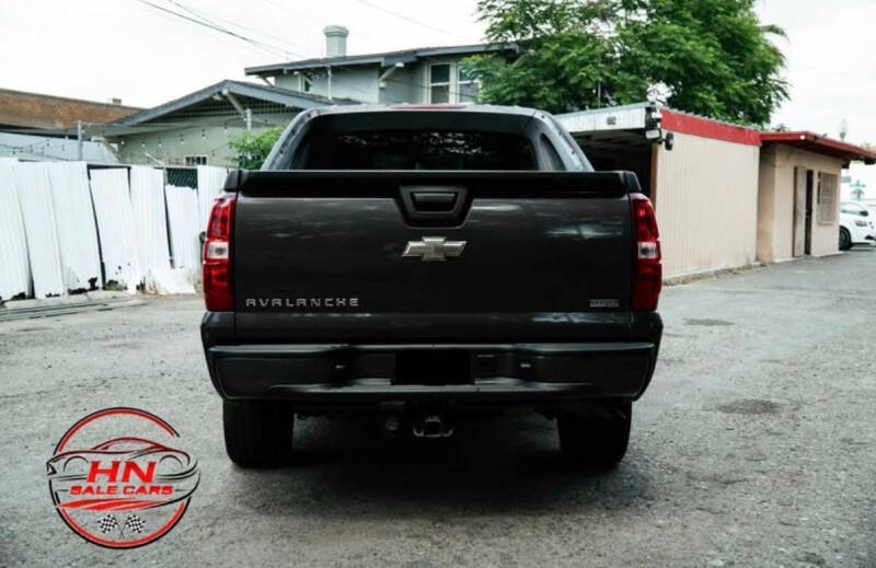 2011 Chevrolet Avalanche LT
