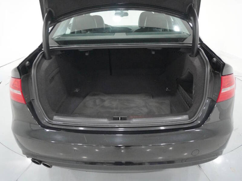 2013 Audi A4 2.0T quattro Premium Plus