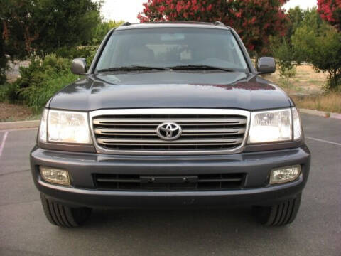 2004 Toyota Land Cruiser