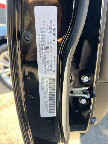 2017 Chrysler 300 Limited