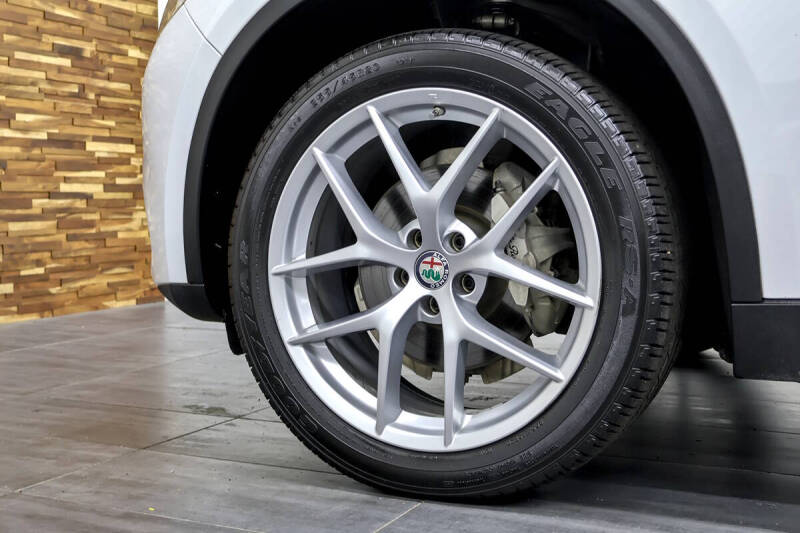 2019 Alfa Romeo Stelvio