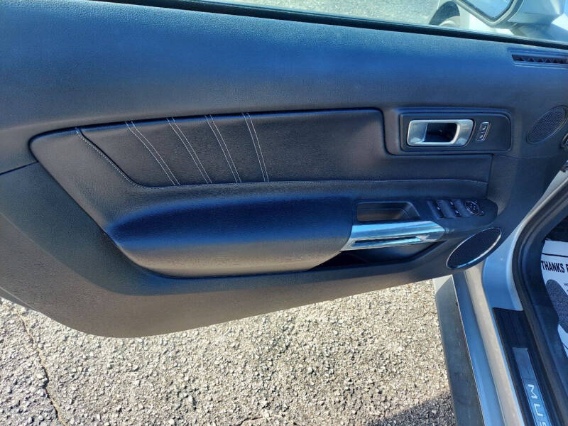 2020 Ford Mustang EcoBoost