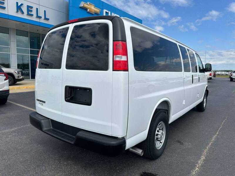 2026 Chevrolet Express LS 3500
