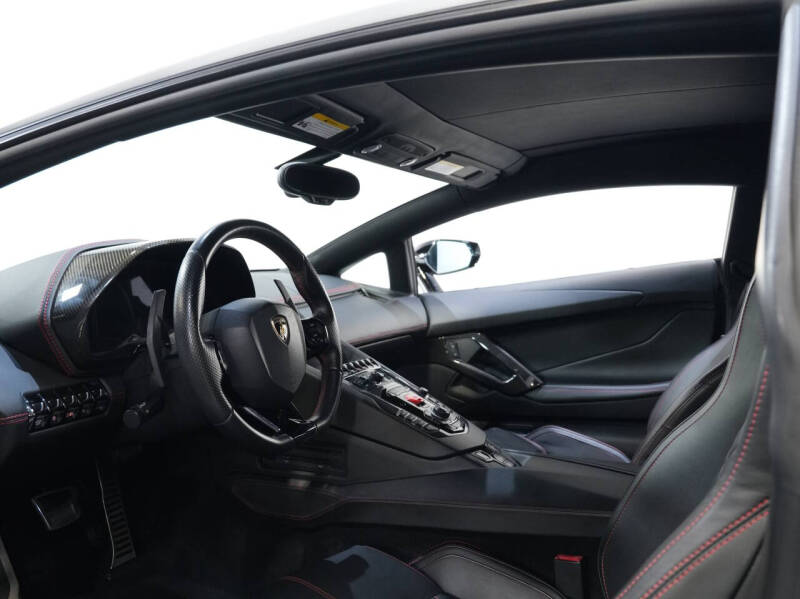 2018 Lamborghini Aventador LP 740-4 S