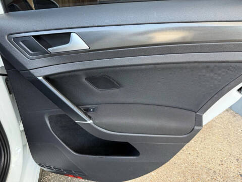 2018 Volkswagen Golf GTI