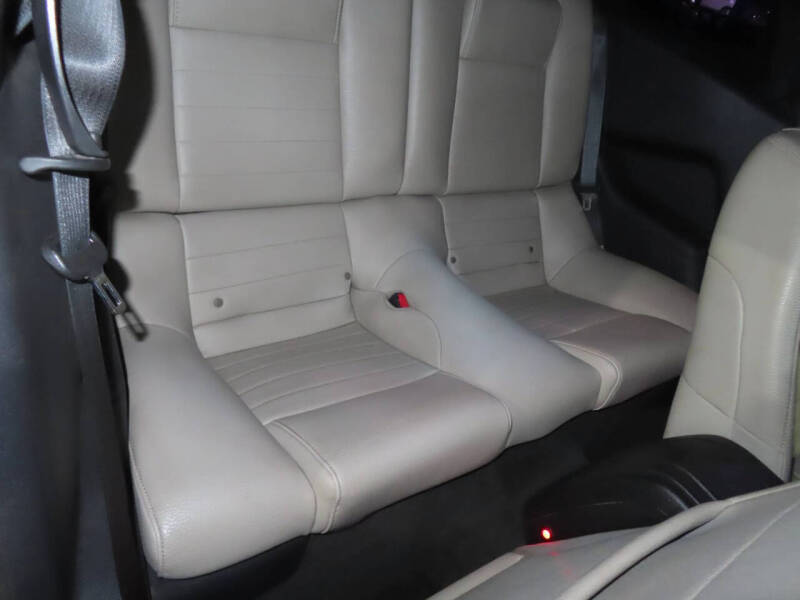 2014 Ford Mustang V6 Premium