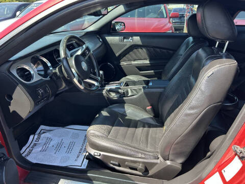 2011 Ford Mustang V6 Premium