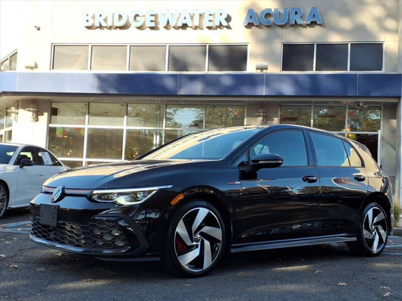 2022 Volkswagen Golf GTI SE