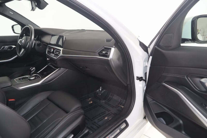 2022 BMW 3 Series 330i xDrive