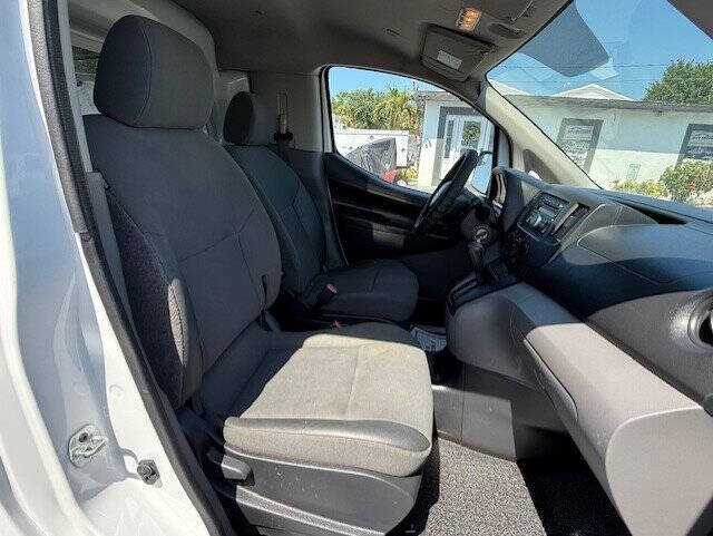 2017 Chevrolet City Express LS