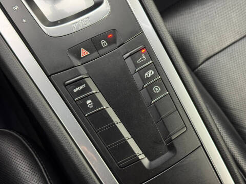 2019 Porsche 718 Cayman S