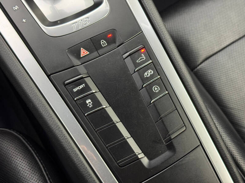 2019 Porsche 718 Cayman S